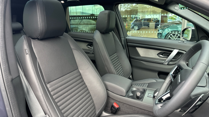 Land Rover Discovery Sport 1.5 P270e Landmark 5dr Auto [5 Seat] Station Wagon - Image 42